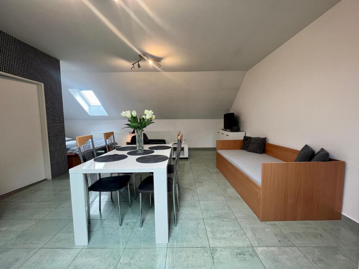 Ubytovani Zatisi 2 Olomouc Exteriör bild
